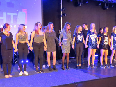 Un final en musique et danses