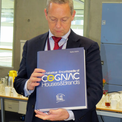 Le livre sur le Cognac. 