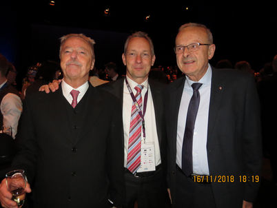 Former Presidents Louis Robert and Michel Gaillot flank Remco Koerts, the new kid on the block!