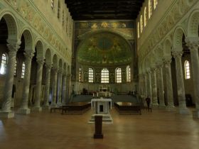 The incredibly detailed mosaic frescos