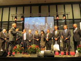 Presentation of a symbolic gift to the eleven head judges of the competitions 