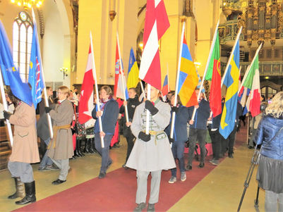 The flag-bearing procession