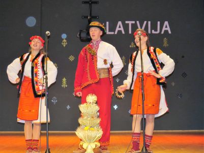 Ukraine – Lviv – Chant et vœux…en Français ! 