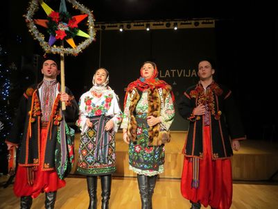 Ukraine - Chernivtsi Oblast - Sketch, video, song and dances