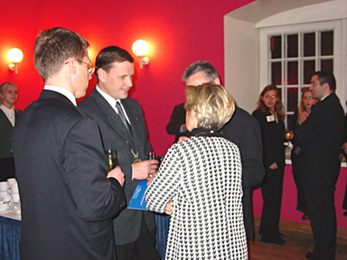 en grande conversation avec Neeme Rand, Christiane Keller et Louis Robert 