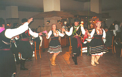Danses grecques pour soirée de gala