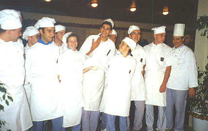 Pour avoir été ą la peine, ils sont ą l'honneur.