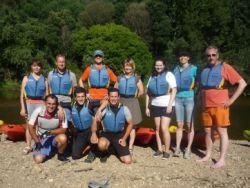 Dans les ‘starting blocks’ pour faire du canoë sur la rivière Mondego