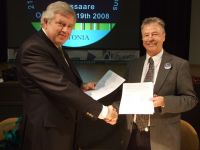 The agreement is signed!