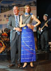 Voilà Nadine Schintgen drapée dans le drapeau de l’AEHT ! 