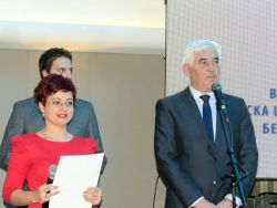 Le discours du directeur traduit par Mihaela Lazovic