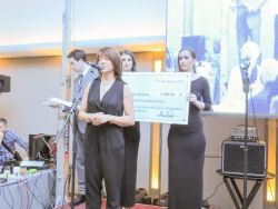 La remise officielle du chèque