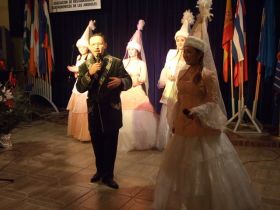 Kazakhstan – Singing and dancing
