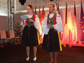 Dans l’ordre de passage, voici les acteurs et actrices dans leurs œuvres