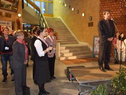 Joos Tamàs directeur du Centre accueille l’assistance