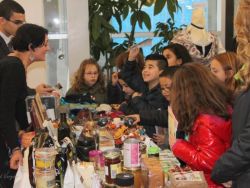 Anne Peissik Lemery et le commerce équitable expliqué aux jeunes !