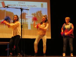 Italie (Senigallia) – sketch et danse